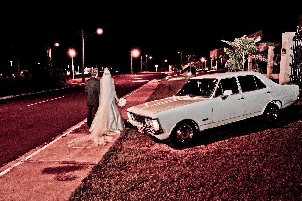 Studio Wagner Moura ... Trasporte : Tlclassics veículos especiais - Opala de Luxe década de 70 Luxe ... Campo Grande_MS